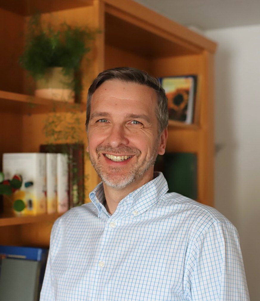 image1 Headshot of this episode’s special guest, Bart Rybinski